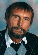 Dr. Klaus G. Schurian