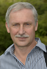 Dr. Matthias Henker Dr. Matthias Henker